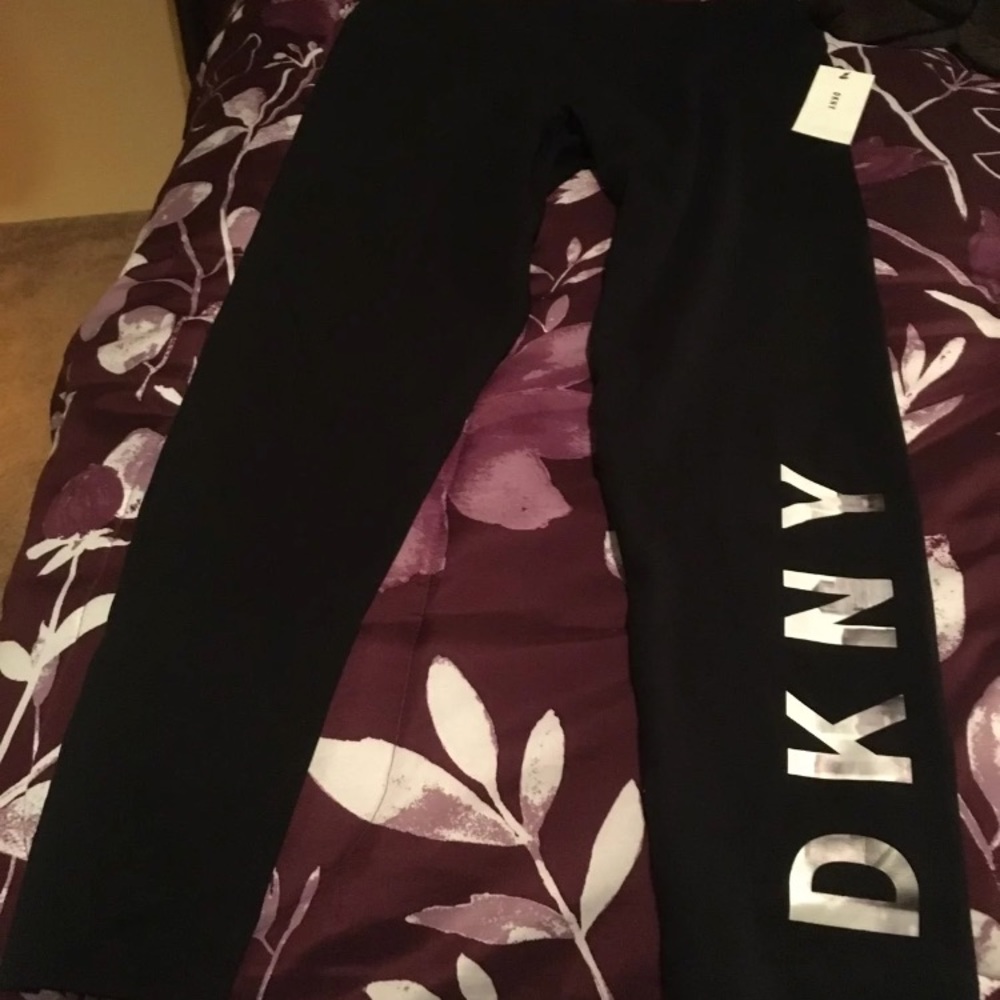 DKNY active black comfortable yoga pants